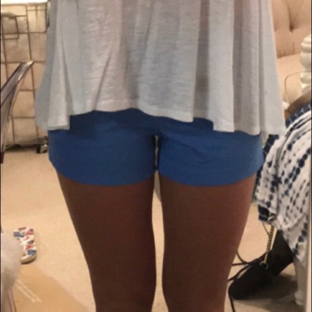 Vineyard Vines Blue Shorts Size 2
